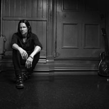 SHOW REVIEW/LIVE PHOTOS: Myles Kennedy