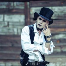 INTERVIEW: Karim Ortega of Siniestra Kabaret