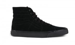 James Hetfield - Inspired by his favorite black boots, James added hex-bolt eyelets and a personal take on the skull and cross-bones, illustrated by Hetfield himself, to "Metallicize" this Vans Sk8-Hi Deconstruct.