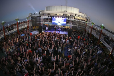 deck stage by Chris Bradshaw