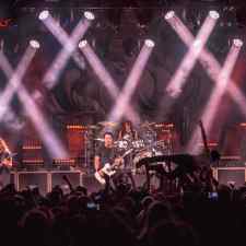 Gojira Delivers Thunderous Performance in Brooklyn