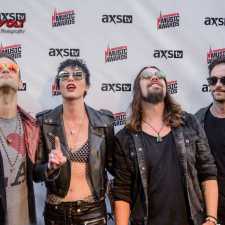 2017 Loudwire Music Awards – Show Review – Red Carpet Photos