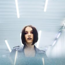 DXRLING Releases Official Music Video for “Summertime”