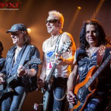 LIVE PICS AND REVIEW: SCORPIONS AND QUEENSRYCHE